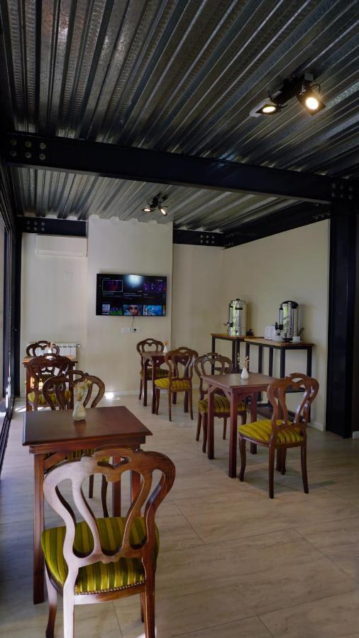 718 Rufino Petit Hotel Мендоса Екстериор снимка