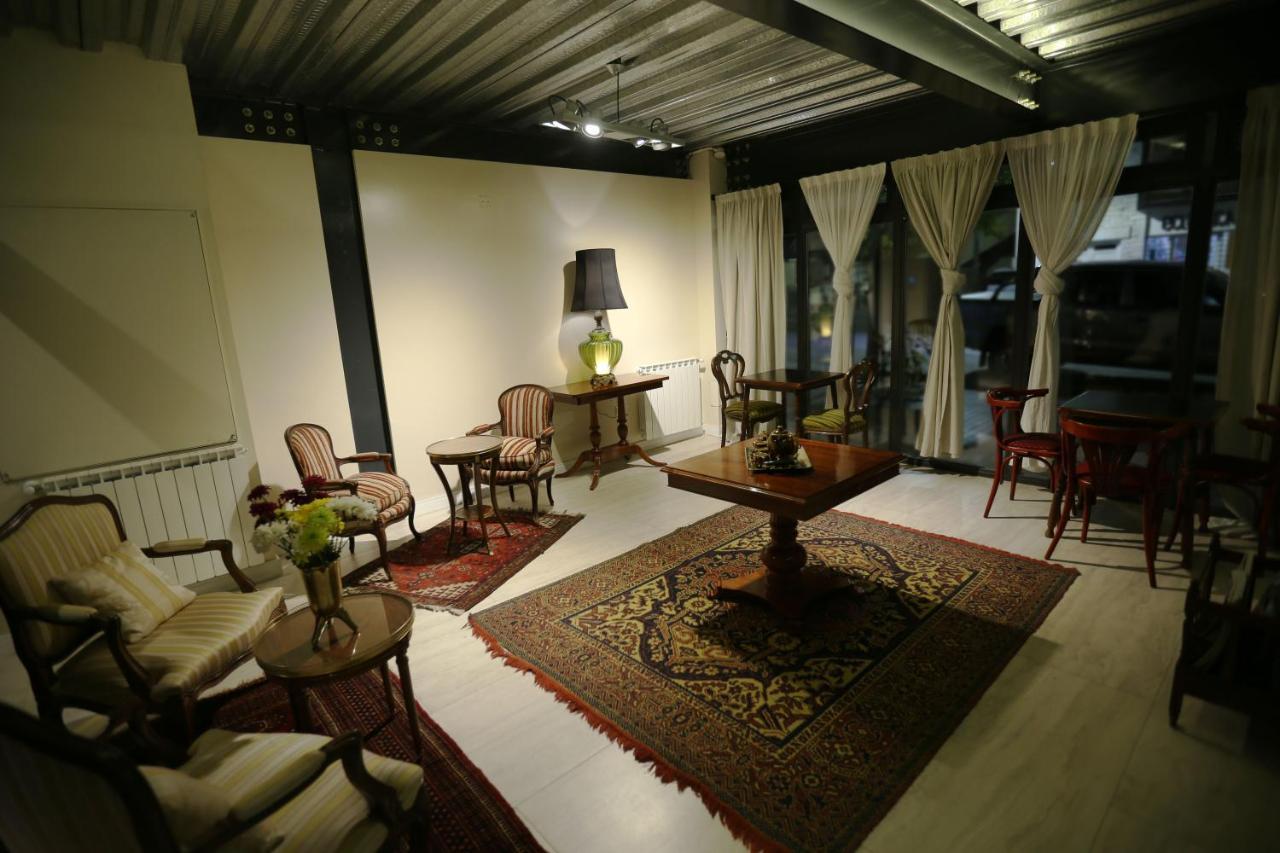 718 Rufino Petit Hotel Мендоса Екстериор снимка
