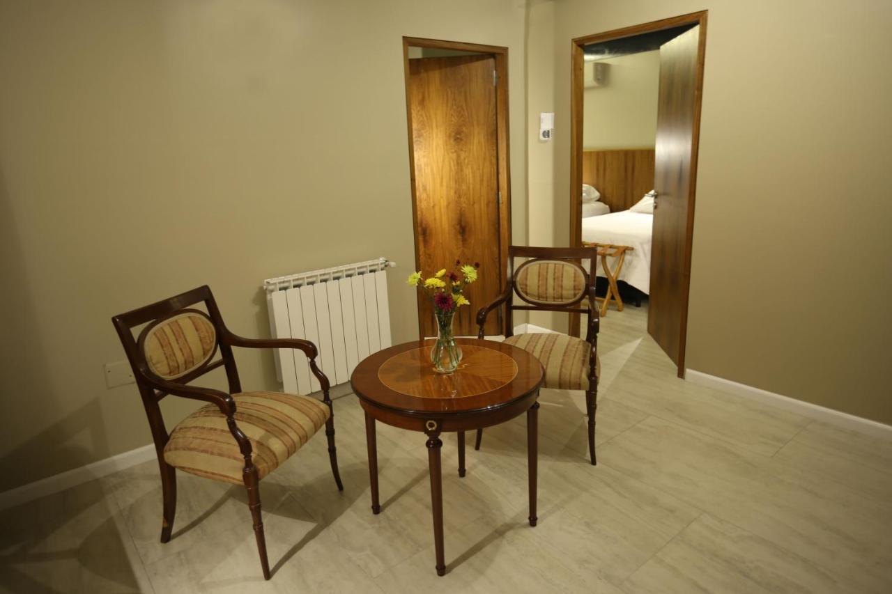 718 Rufino Petit Hotel Мендоса Екстериор снимка